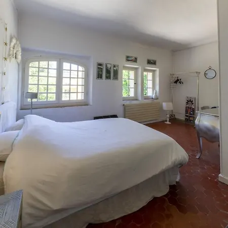 Vakantiehuis Cap D'antibes - Charming Property, Pool, Garden